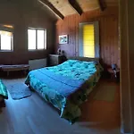 Posada Lago Totoral